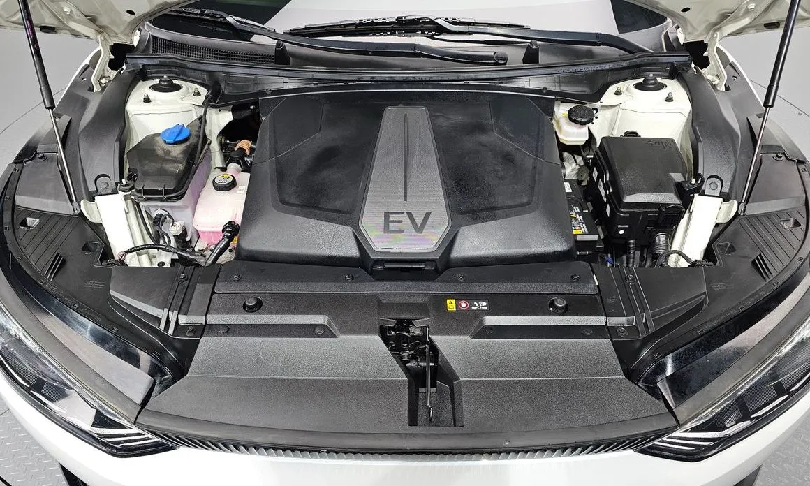 Kia EV6 — фото 8