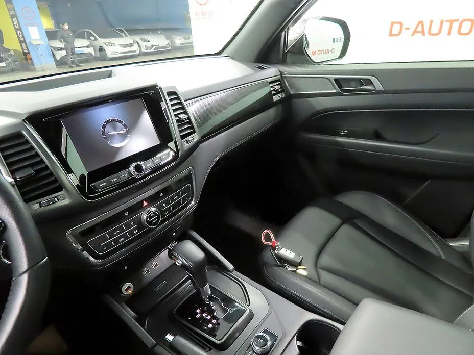 KG Mobility (Ssangyong) Rexton — фото 7