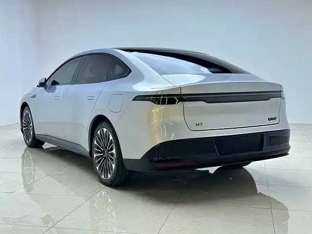 Nissan N7 — фото 10