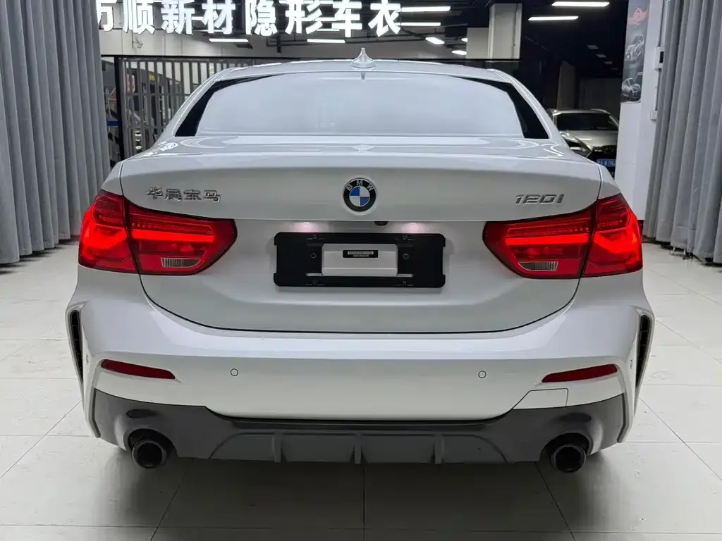 BMW 1 Series — фото 10