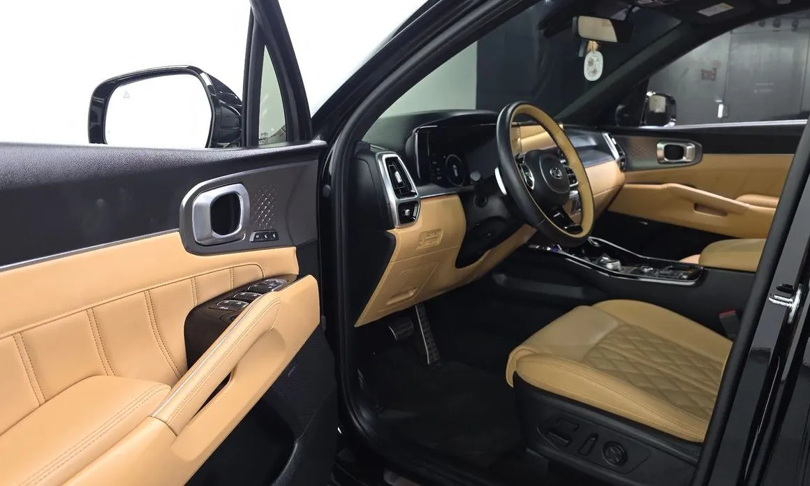 Kia Sorento — фото 7