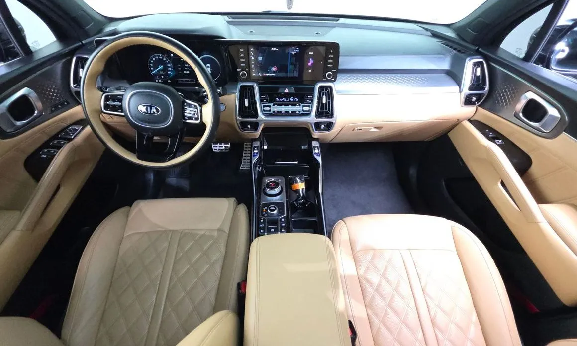 Kia Sorento — фото 5
