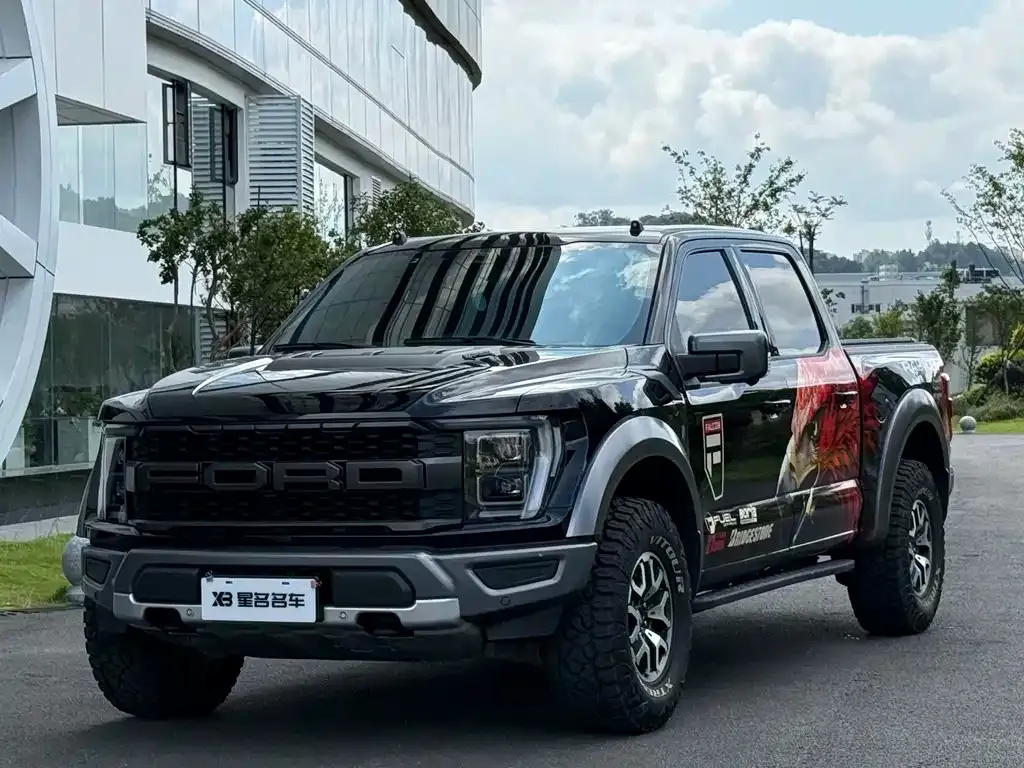 Ford F-150 Raptor — фото 1