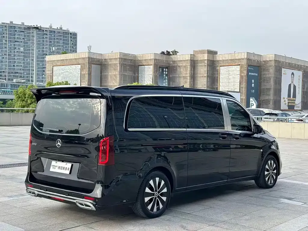 Mercedes-Benz Vito — фото 7