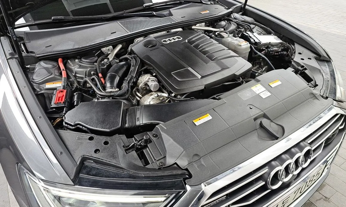 Audi A6 — фото 10