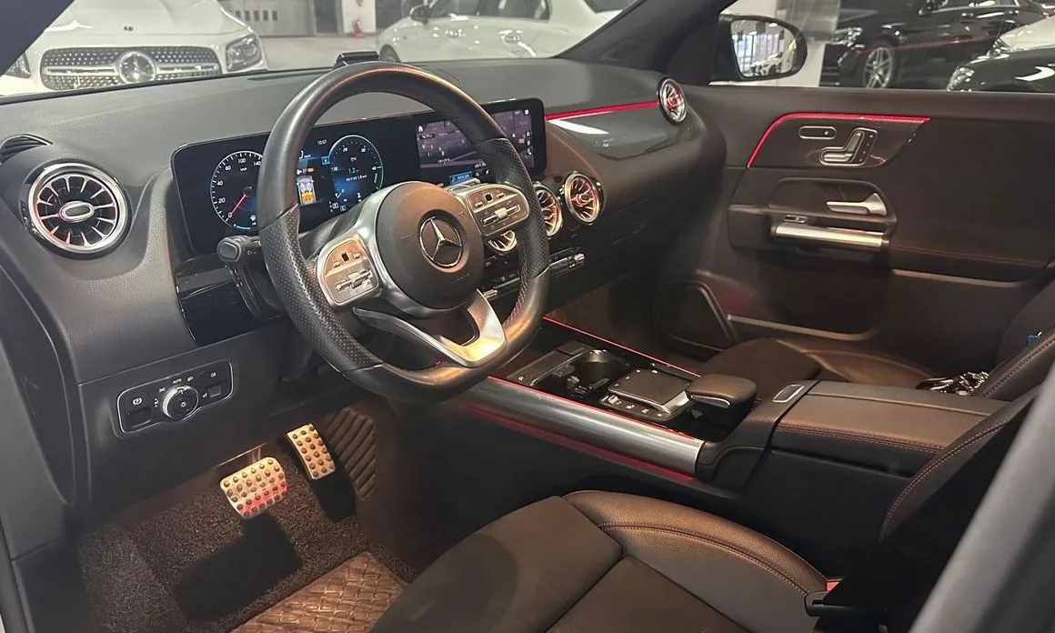 Mercedes-Benz GLA-Class — фото 10
