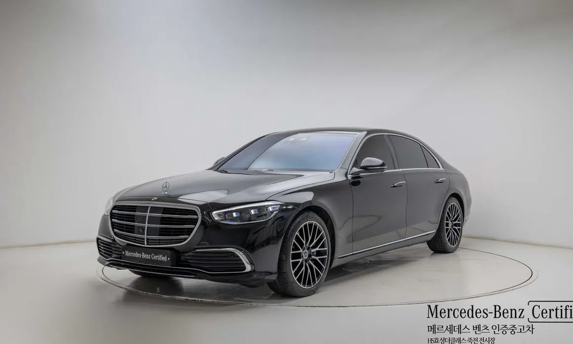 Mercedes-Benz S-Class — фото 1