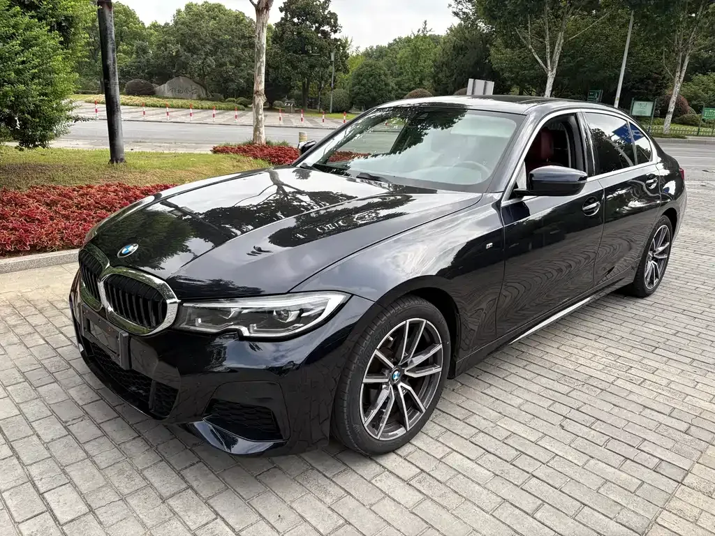 BMW 3 Series — фото 1