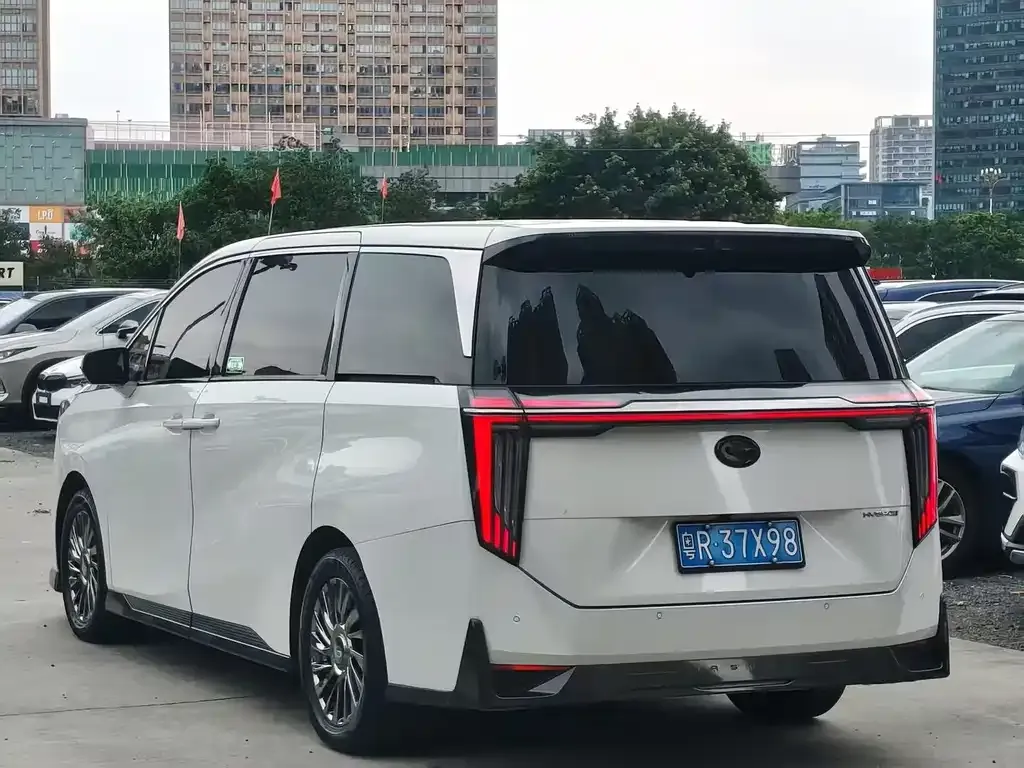 GAC Motor Trumpchi M8 — фото 8