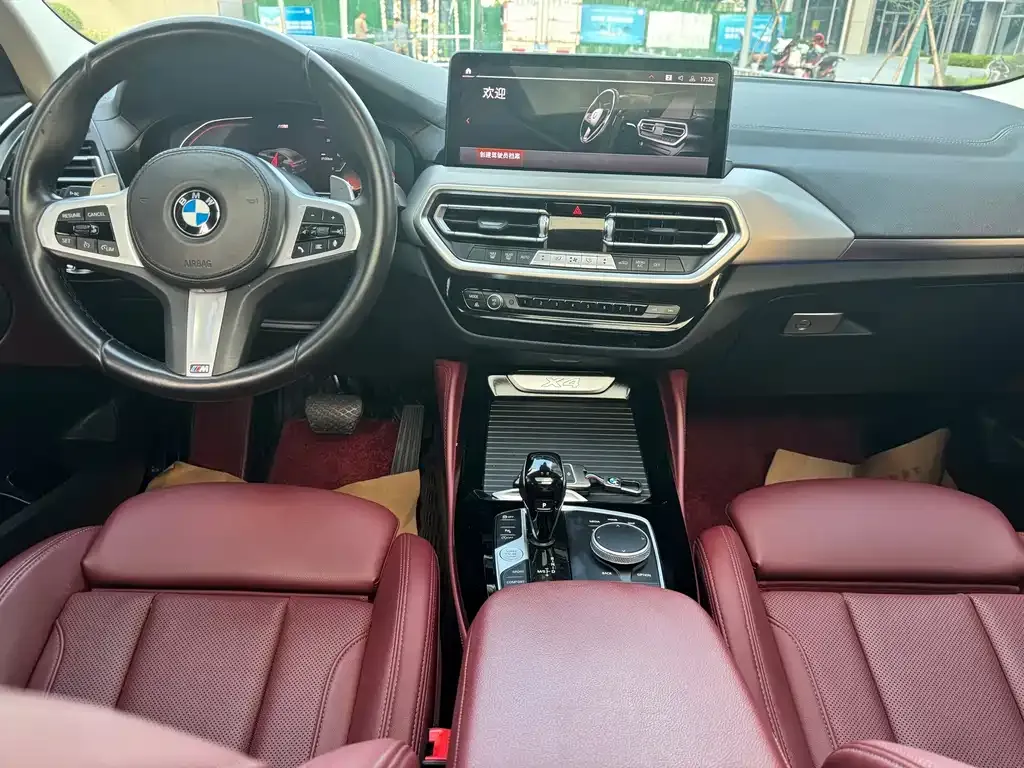 BMW X4 — фото 5