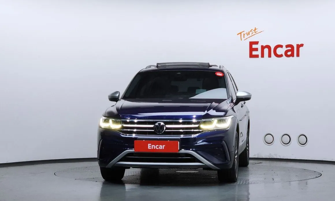 Volkswagen Tiguan — фото 8