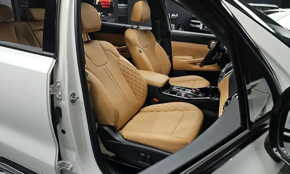 Kia Sorento — фото 9