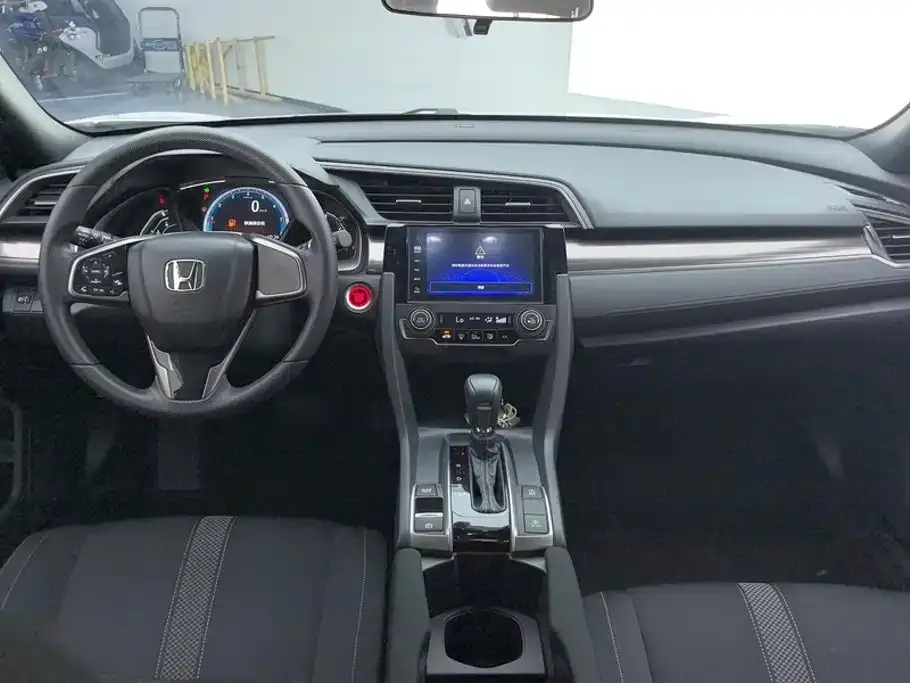 Honda Civic — фото 5