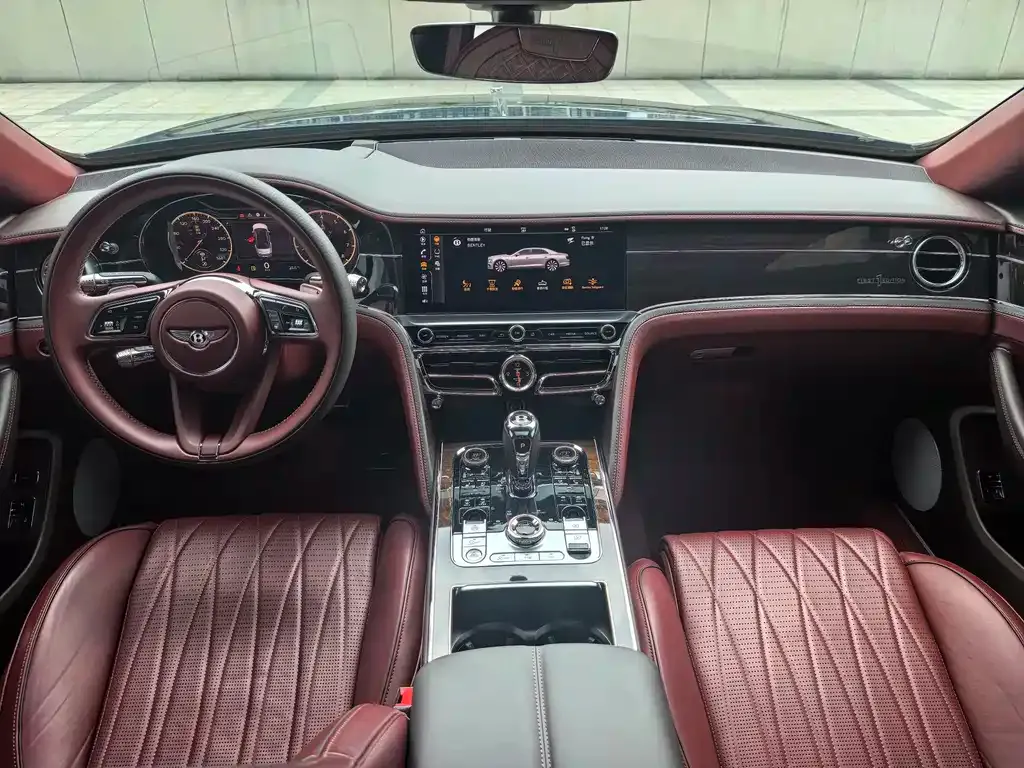 Bentley Flying Spur — фото 8