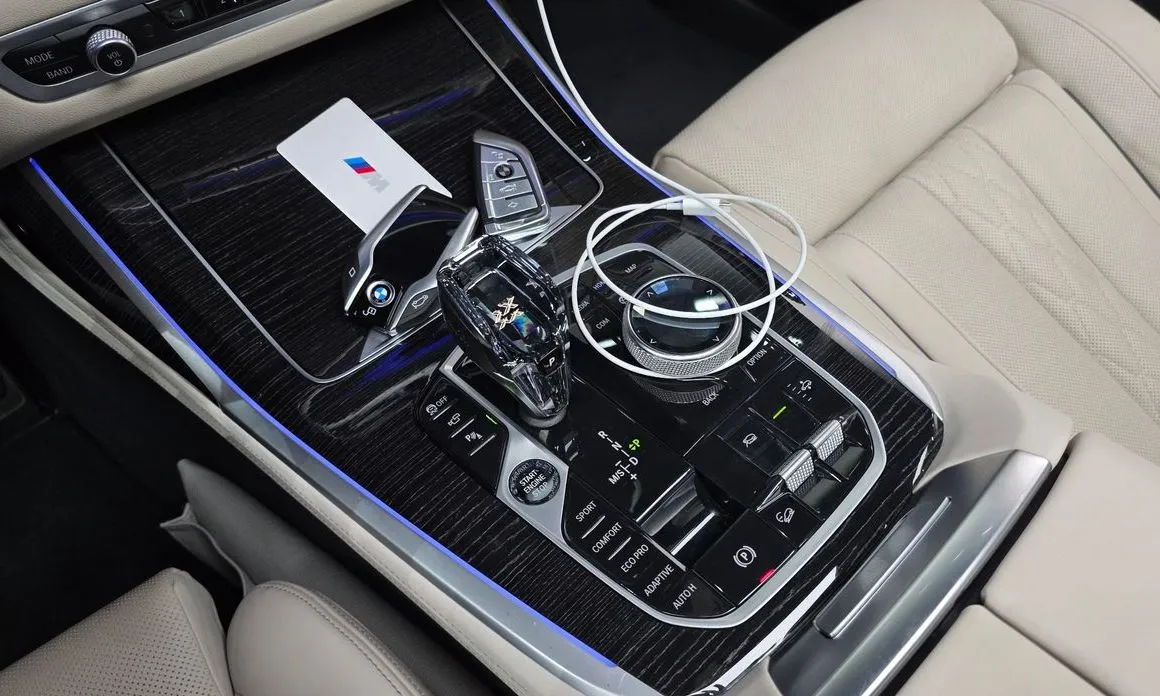 BMW X7 — фото 8