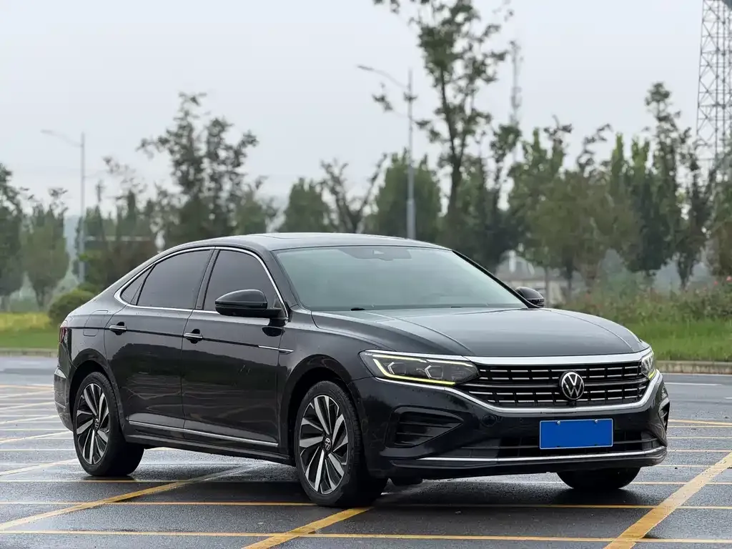 Volkswagen Passat — фото 9