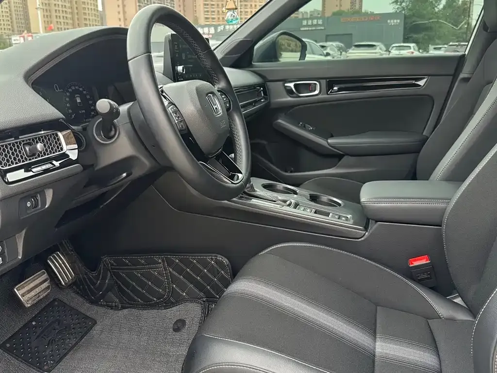 Honda Civic — фото 6