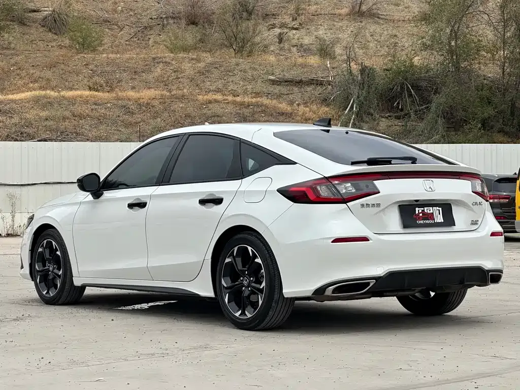 Honda Civic — фото 7