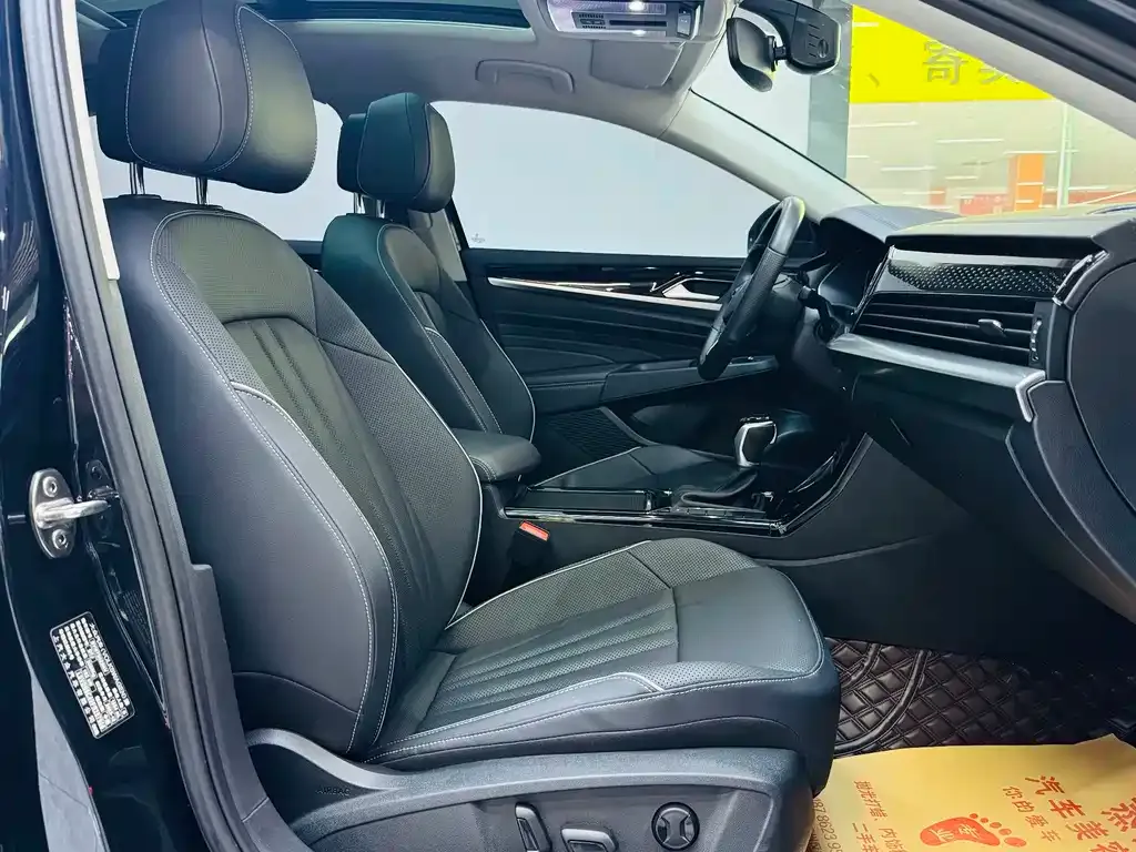 Volkswagen Passat — фото 9