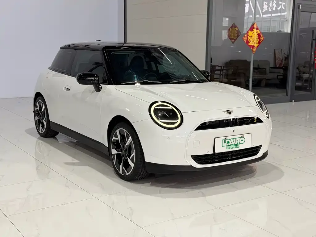 MINI Cooper EV — фото 4