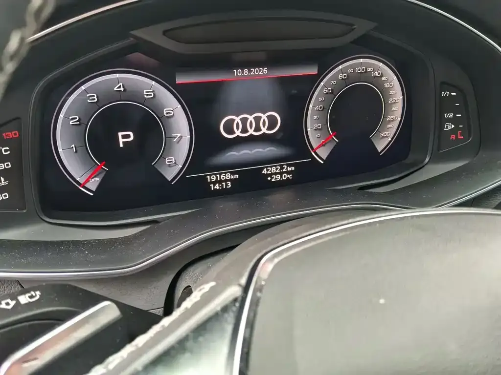 Audi A7L — фото 6