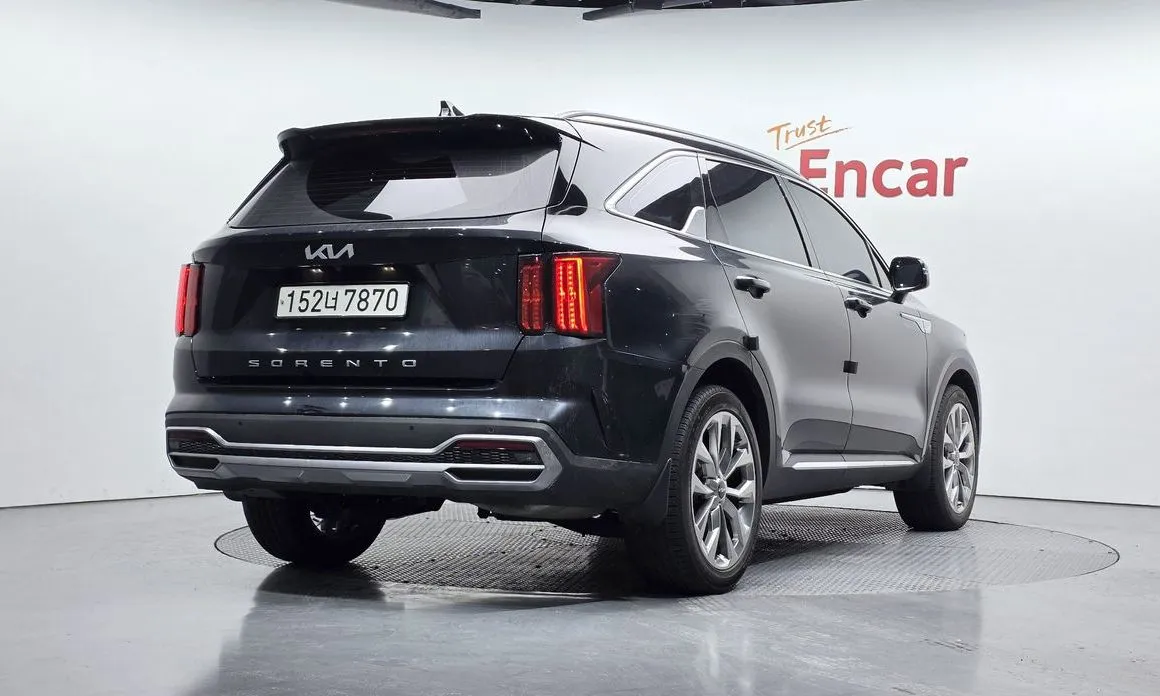 Kia Sorento — фото 4