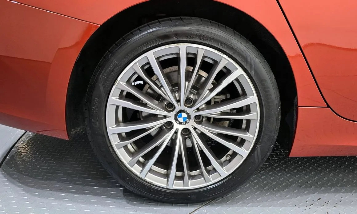 BMW 3-Series — фото 10