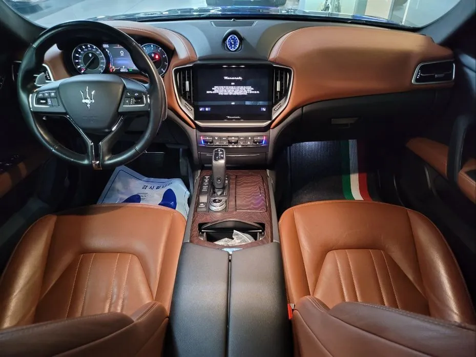 Maserati Ghibli — фото 6