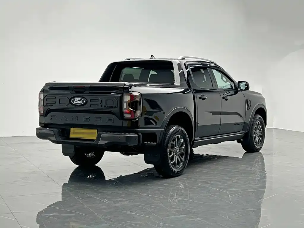 Ford Ranger — фото 9