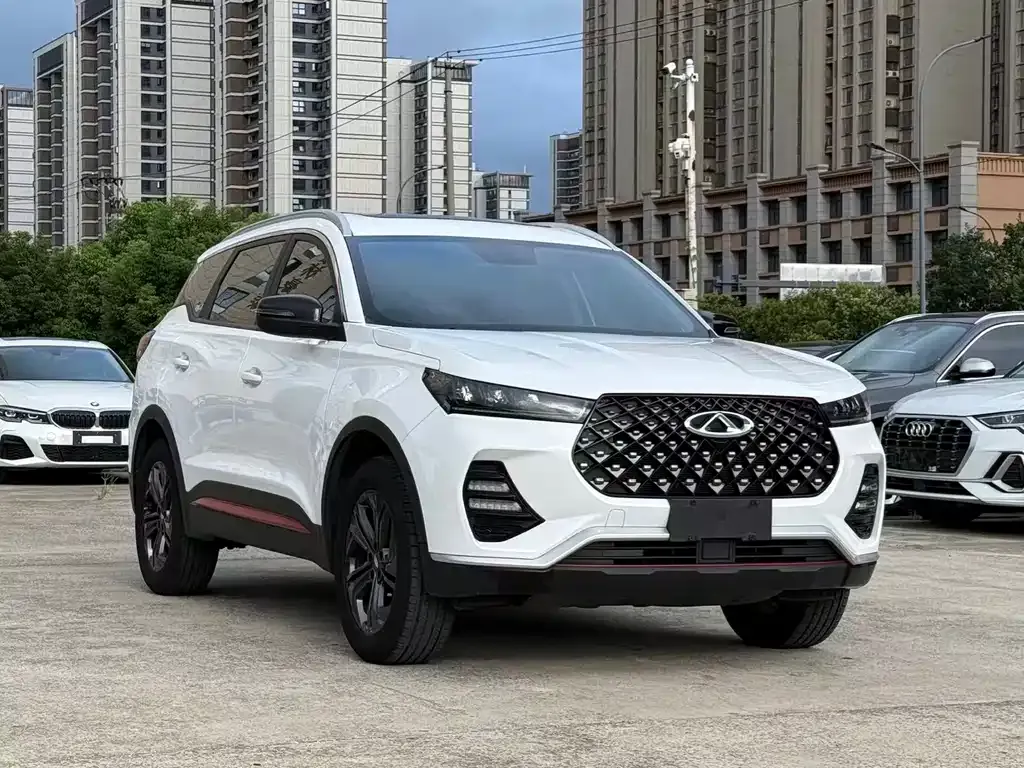 Chery Tiggo 7 — фото 6