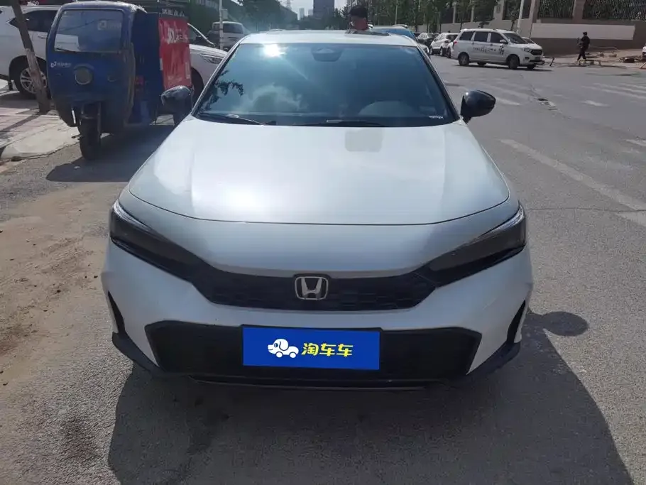 Honda Civic — фото 4