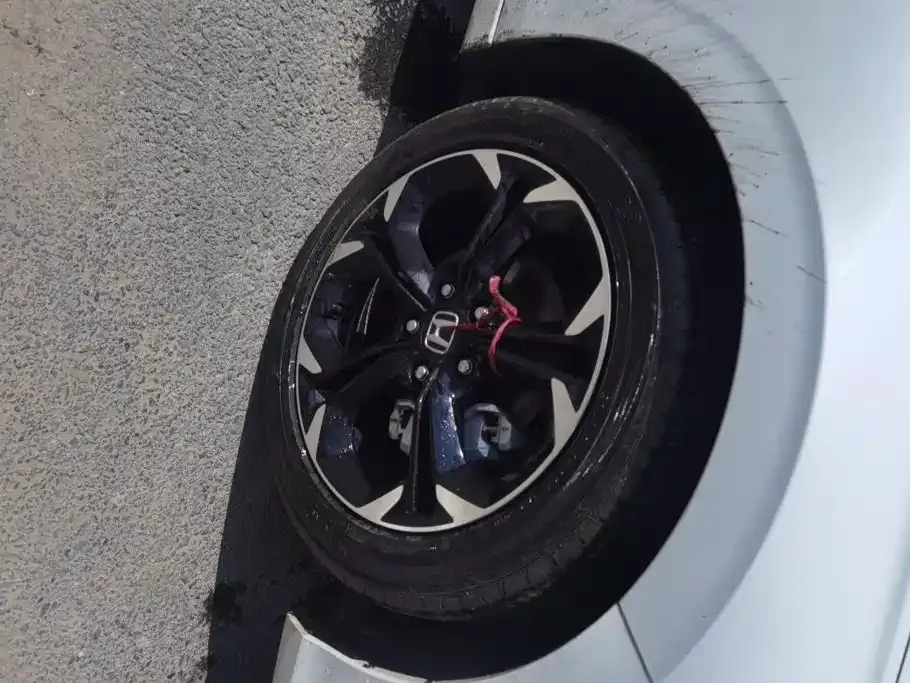 Honda Civic — фото 5