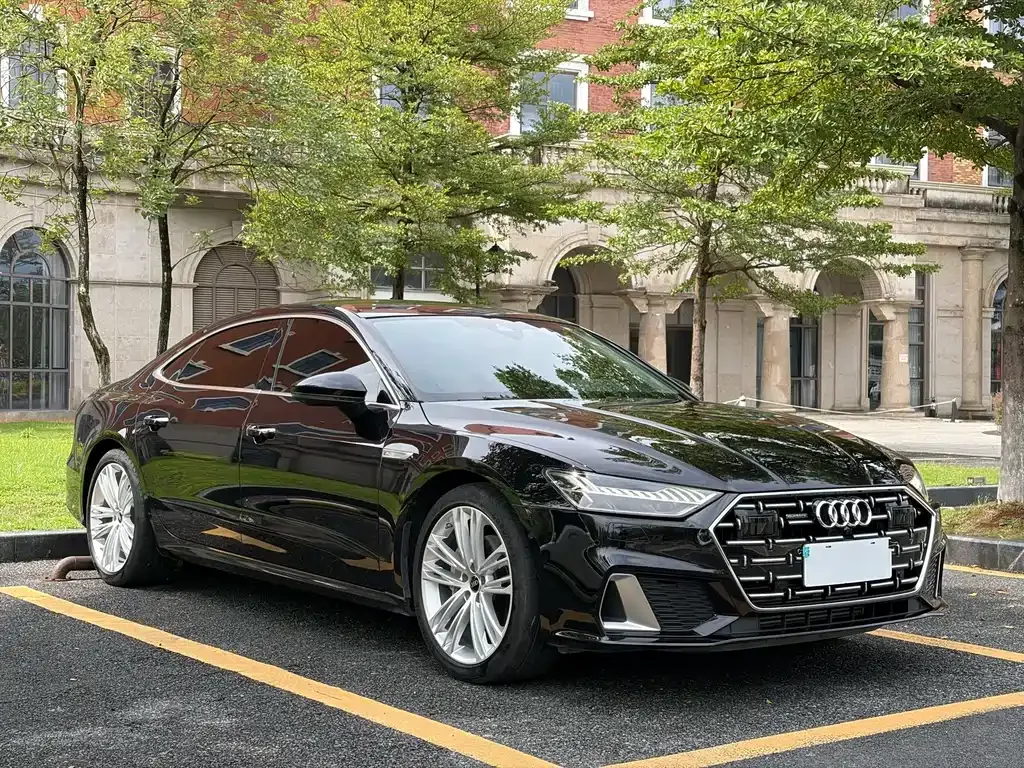 Audi A7L — фото 3