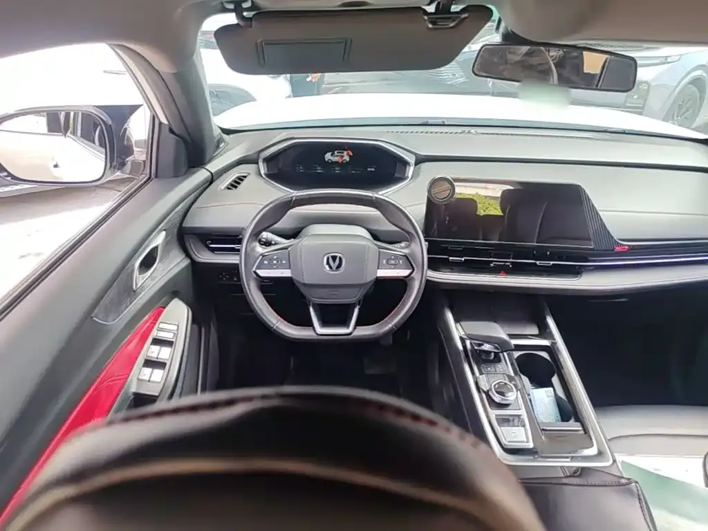 Changan CS55PLUS — фото 10