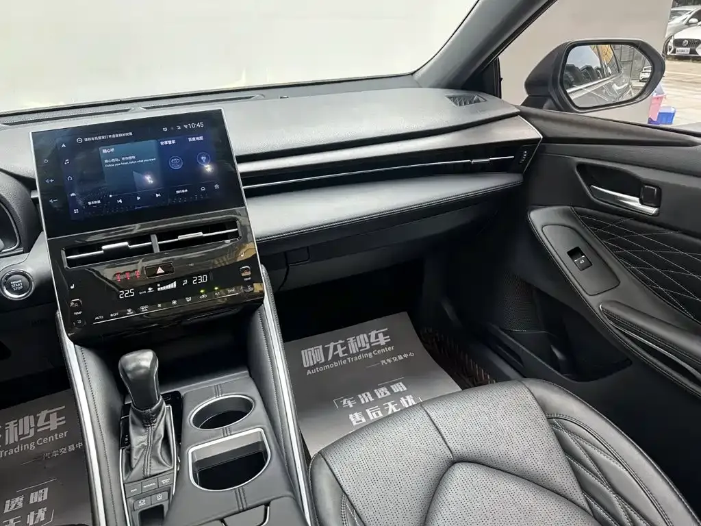 Toyota Avalon — фото 10