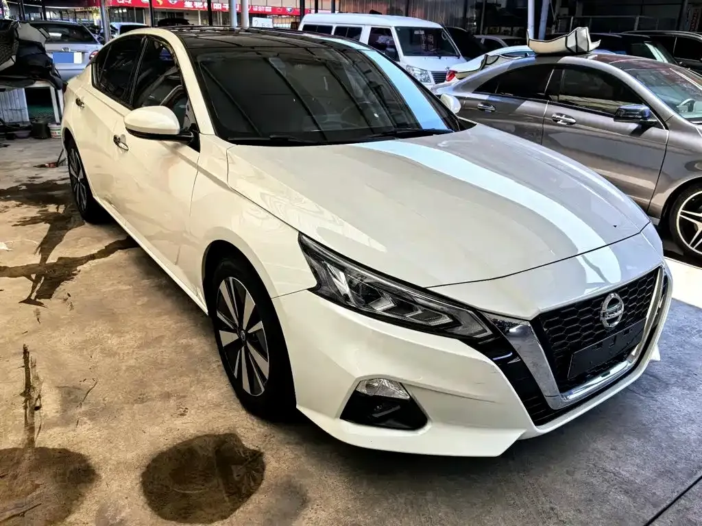 Nissan Teana — фото 7