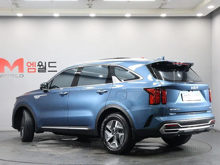 Kia Sorento — фото 5