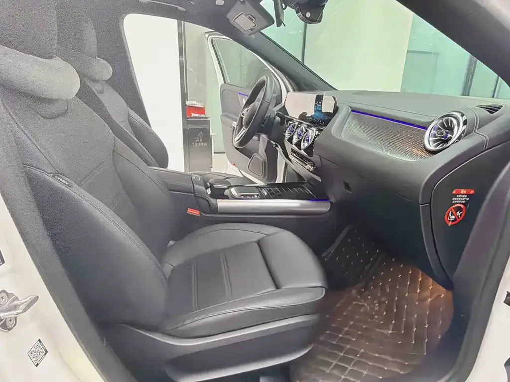 Mercedes-Benz GLA — фото 4