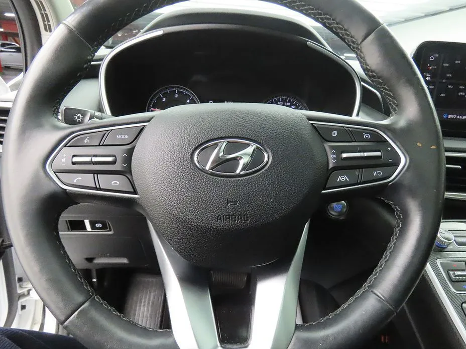 Hyundai Santafe — фото 7