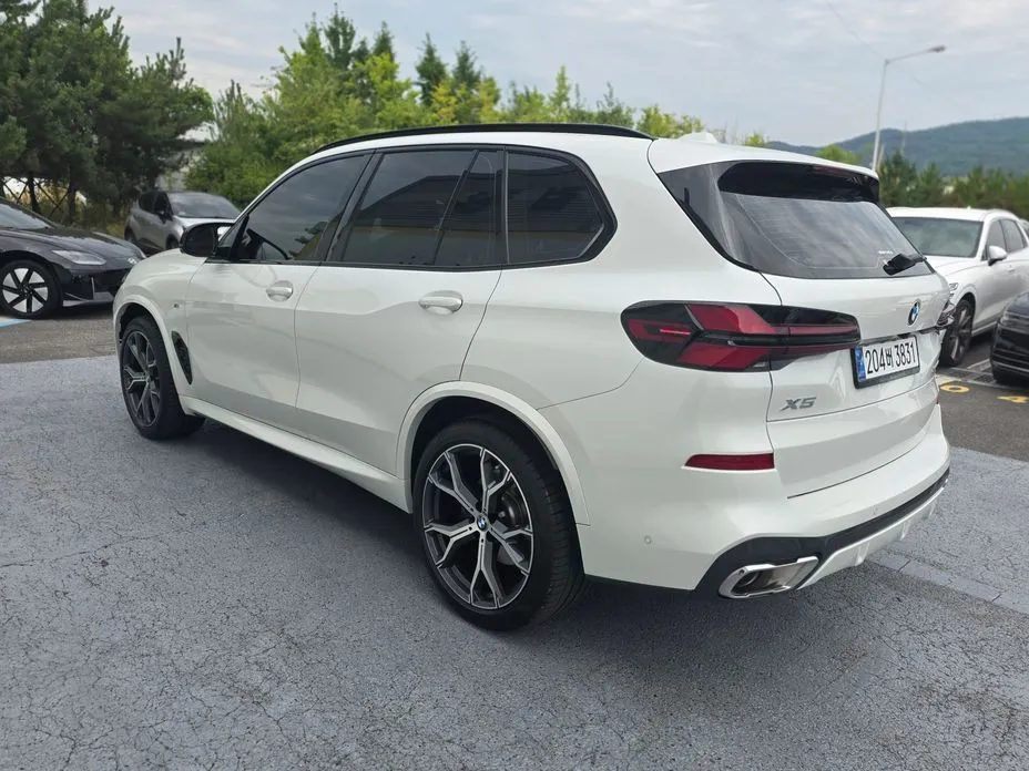 BMW X5 — фото 10