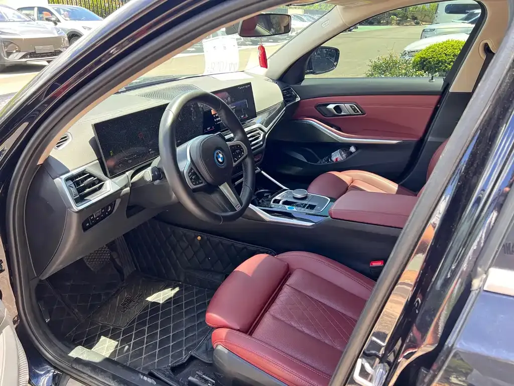 BMW i3 — фото 4