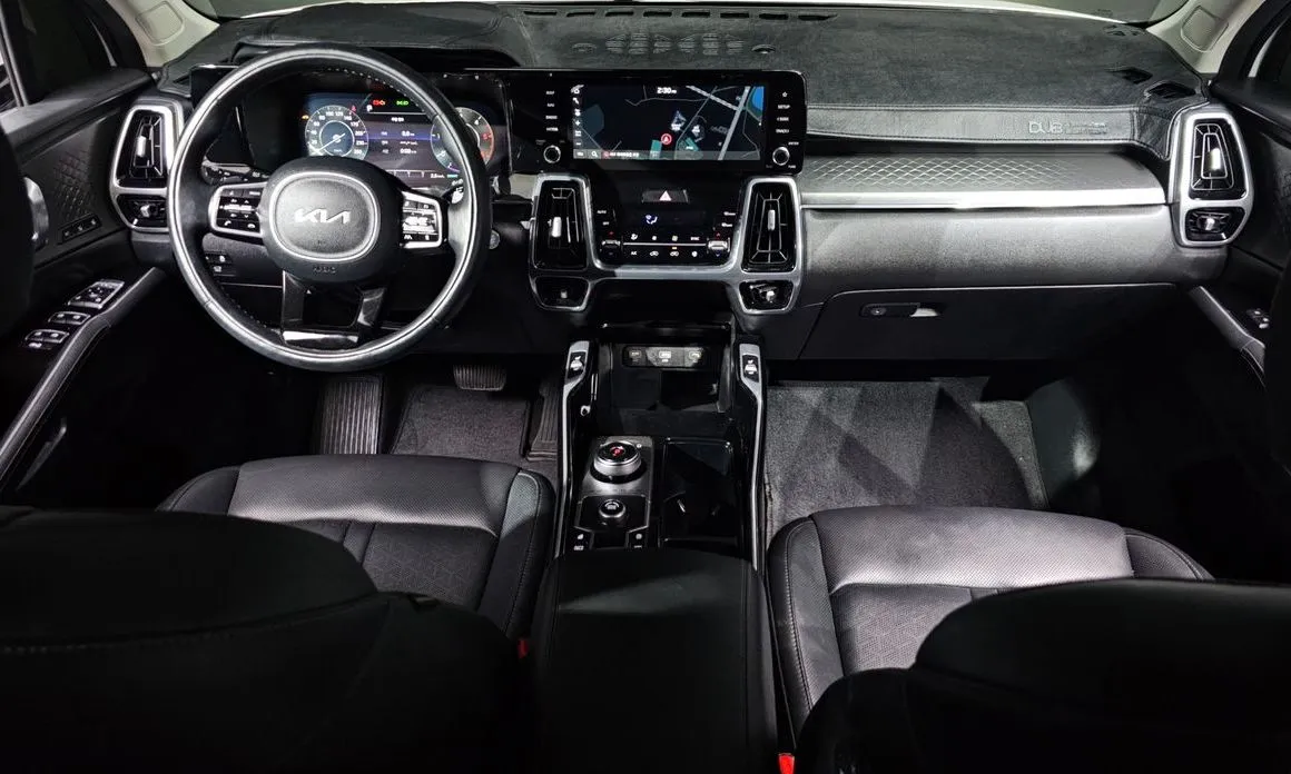 Kia Sorento — фото 6
