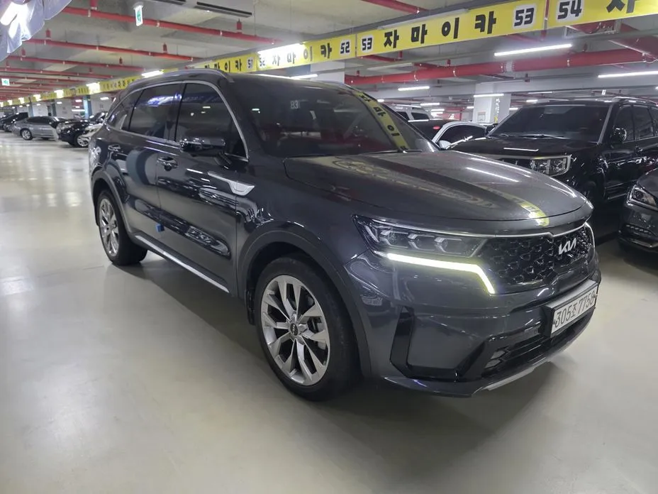 Kia Sorento — фото 7