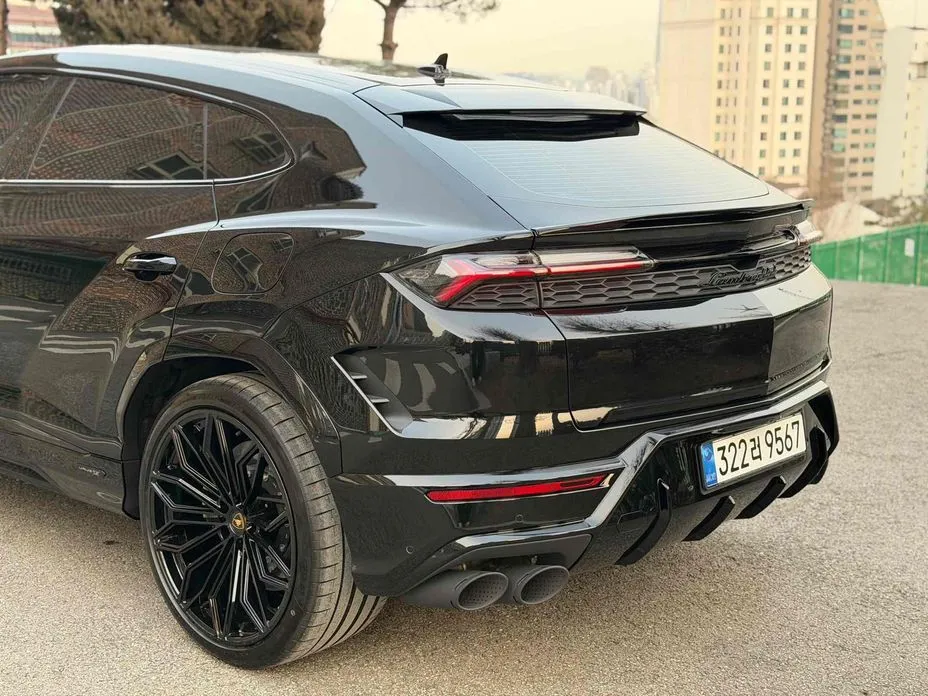 Lamborghini Urus — фото 8