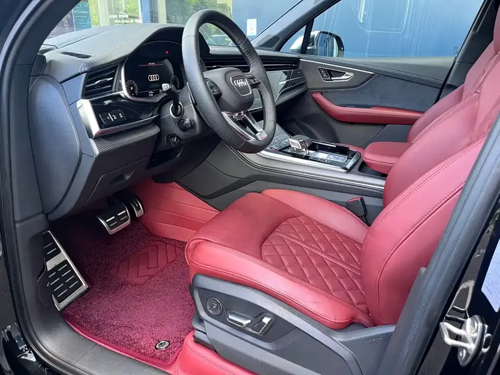 Audi SQ7 — фото 10