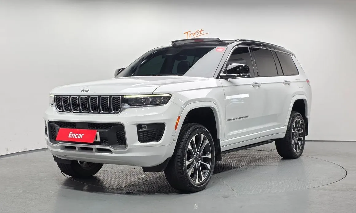 Jeep Cherokee — фото 1