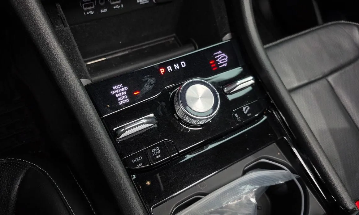 Jeep Cherokee — фото 9