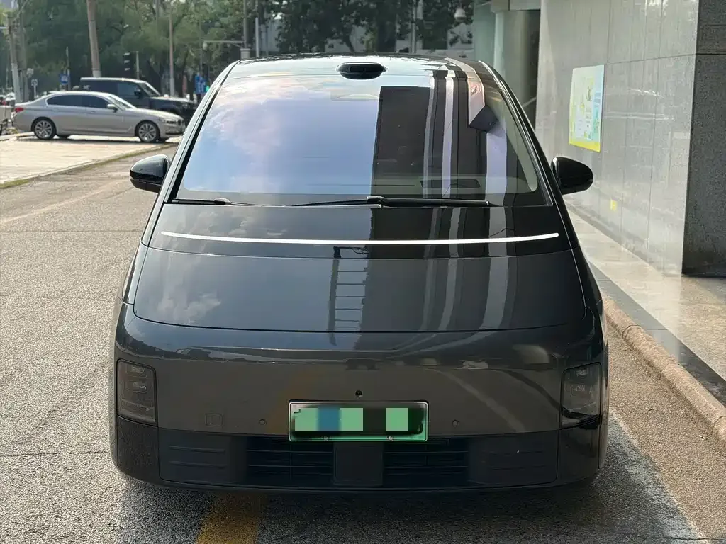 Li Auto MEGA — фото 1