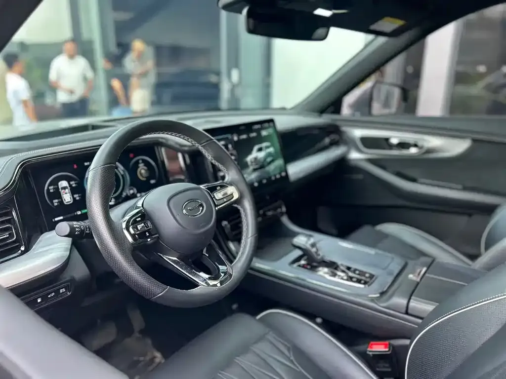 GAC Motor Trumpchi GS8 — фото 4