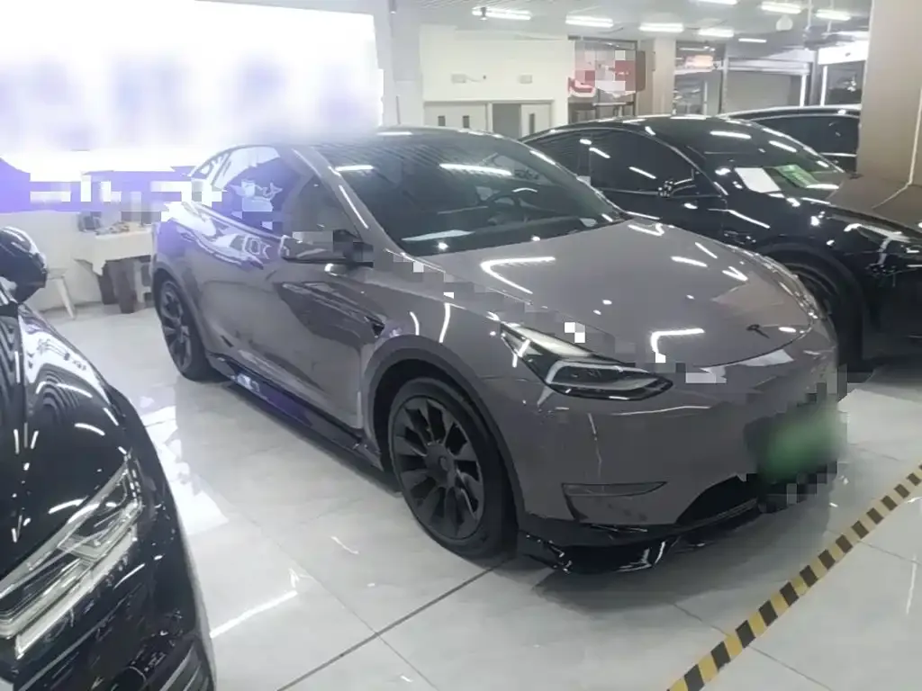 Tesla Model Y — фото 4